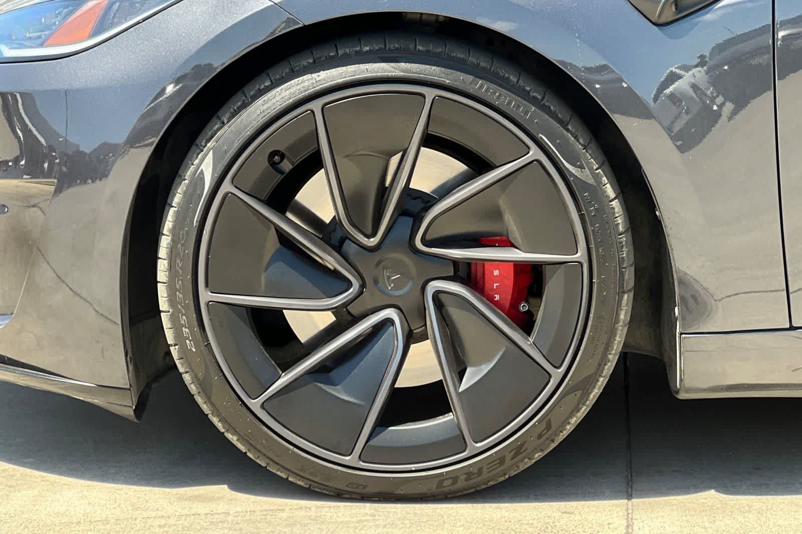 Used 2024 Tesla Model 3 Performance AWD/4WD image 34