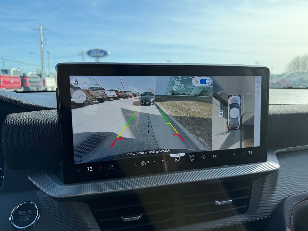 Used 2025 Ford Explorer ST-Line w/ ST-Line Street Pack image 25