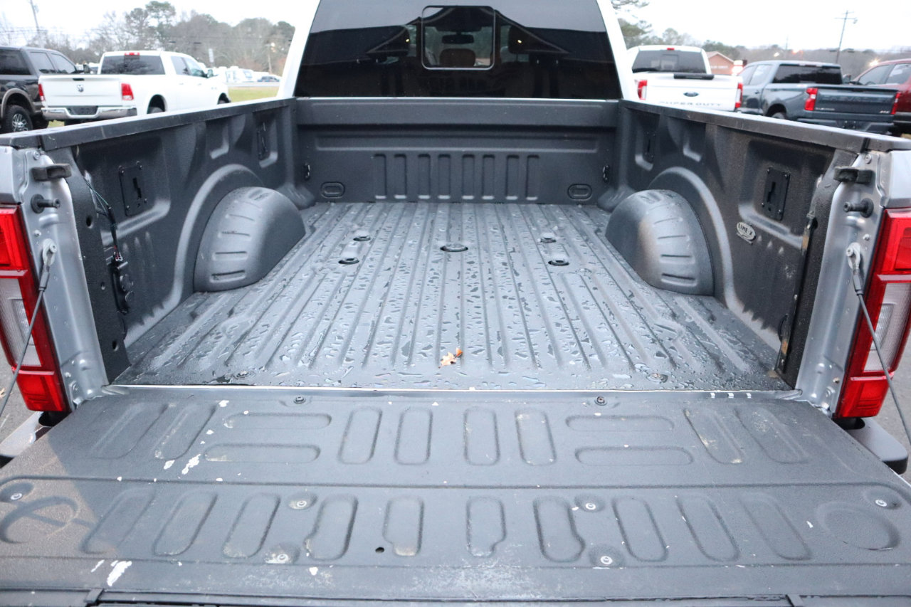 Used 2022 Ford F350 Platinum image 9