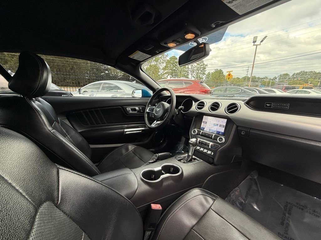 Used 2020 Ford Mustang Premium image 32