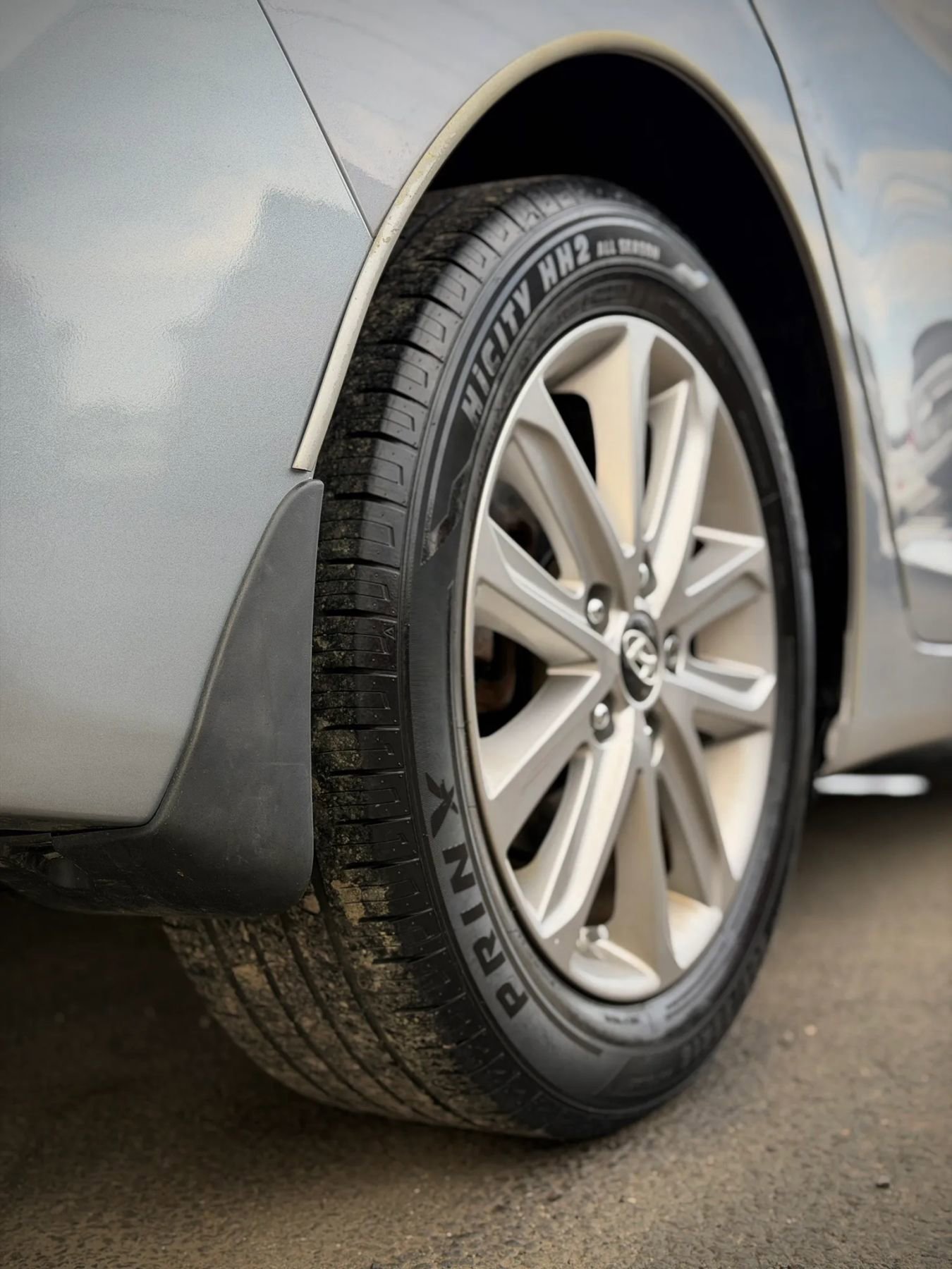 Used 2015 Hyundai Elantra SE w/ Option Group 03 FWD image 23