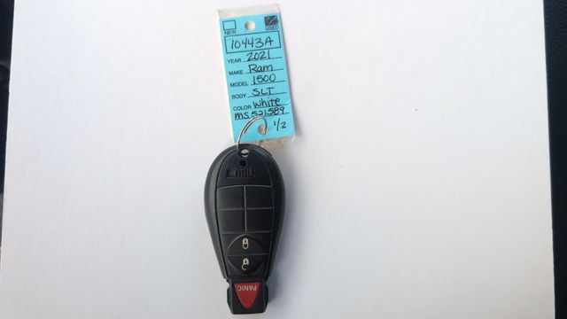 Used 2021 RAM 1500 Classic SLT AWD/4WD image 30