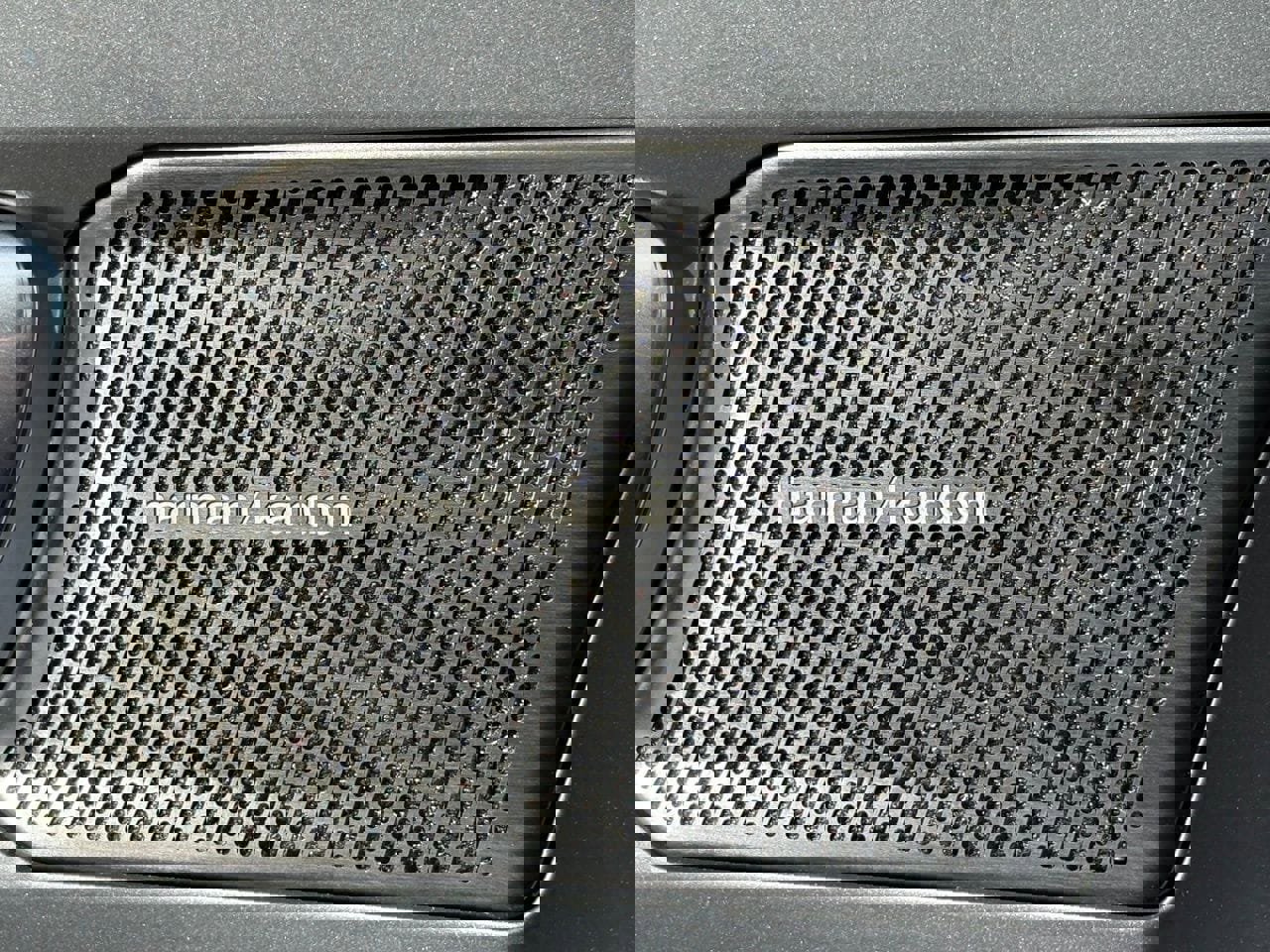 Certified 2023 Volvo XC40 B5 Ultimate w/ Protection Package Premier image 26