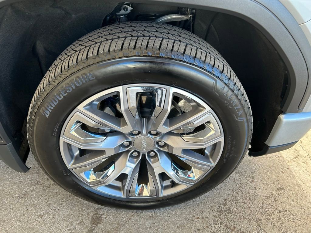 Used 2024 GMC Sierra 1500 Denali w/ Denali Reserve Package image 14