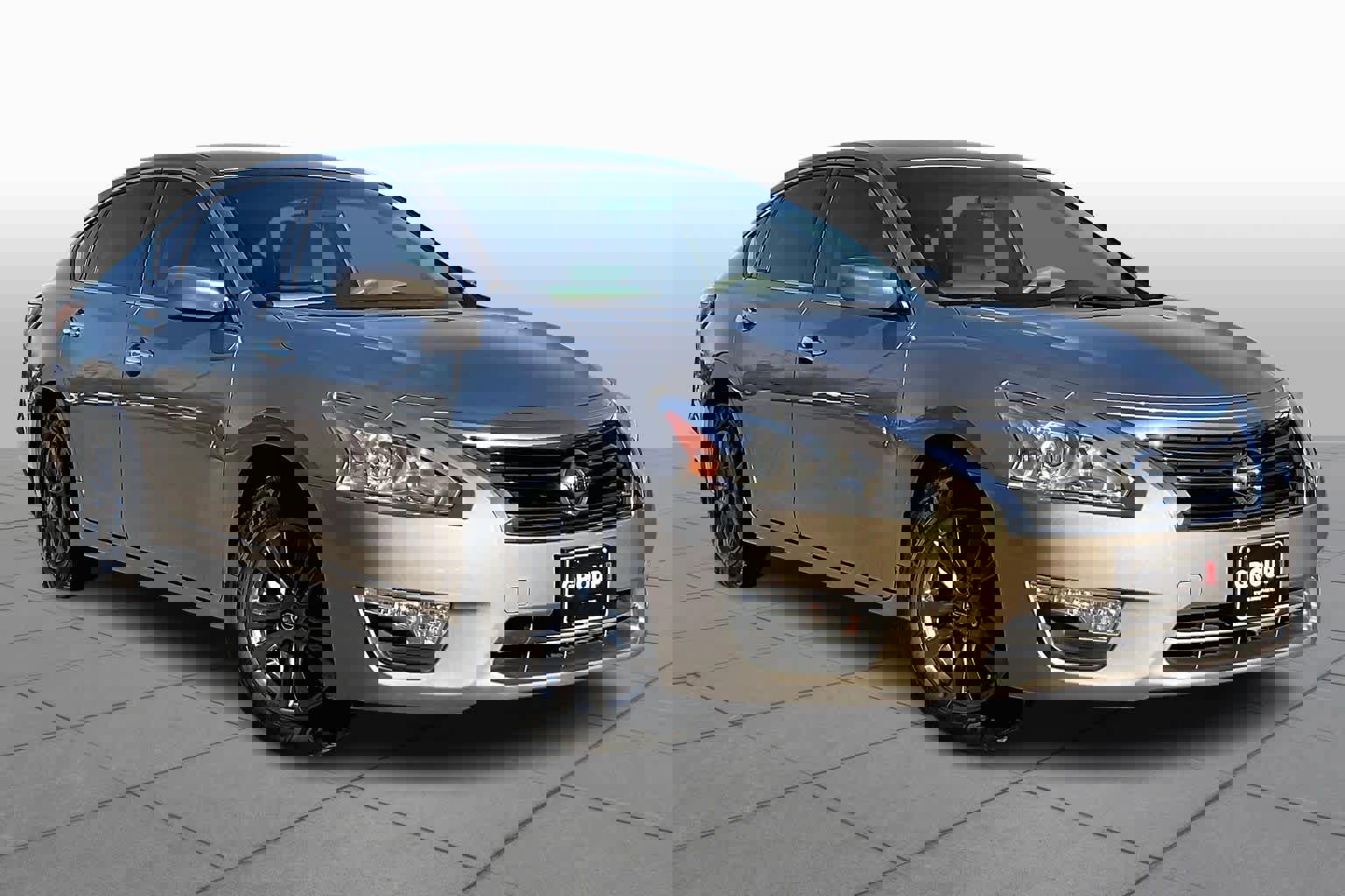 Used 2015 Nissan Altima 2.5 S w/ Special Edition Package image 2