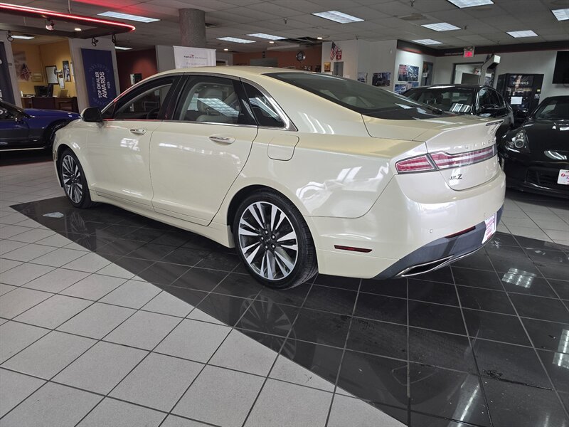 Used 2018 Lincoln MKZ Select w/ Select Plus Package AWD/4WD image 6