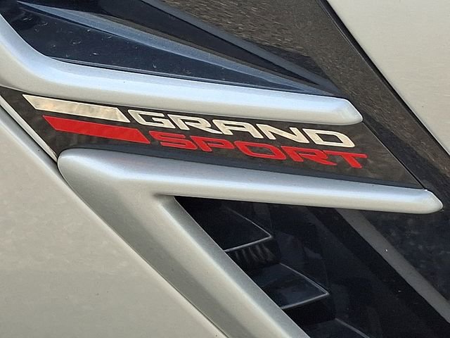 Used 2019 Chevrolet Corvette Grand Sport w/ Carbon Flash Badge Package image 32