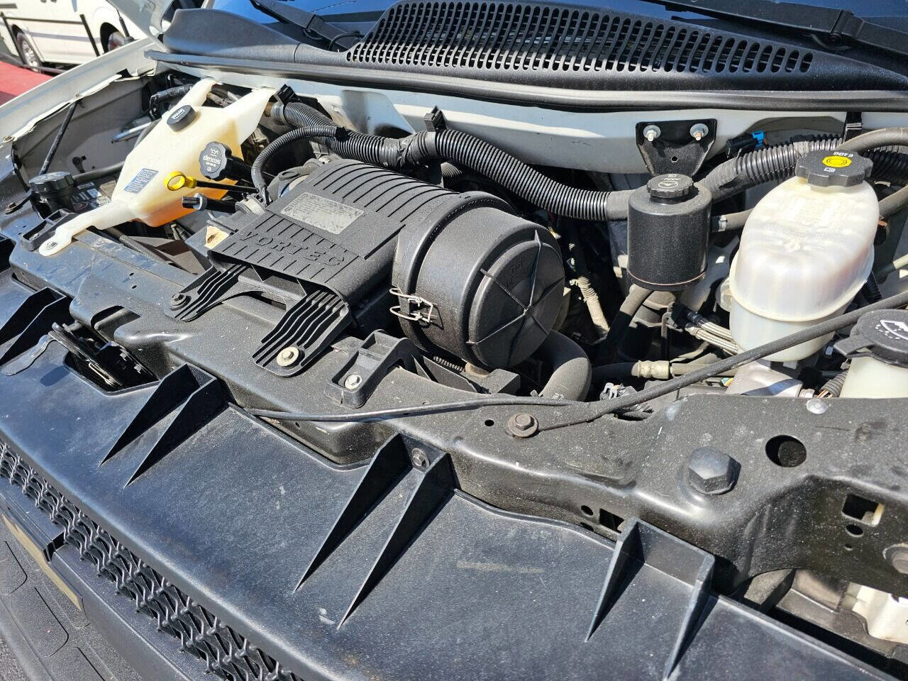 Used 2014 Chevrolet Express 2500 RWD image 18