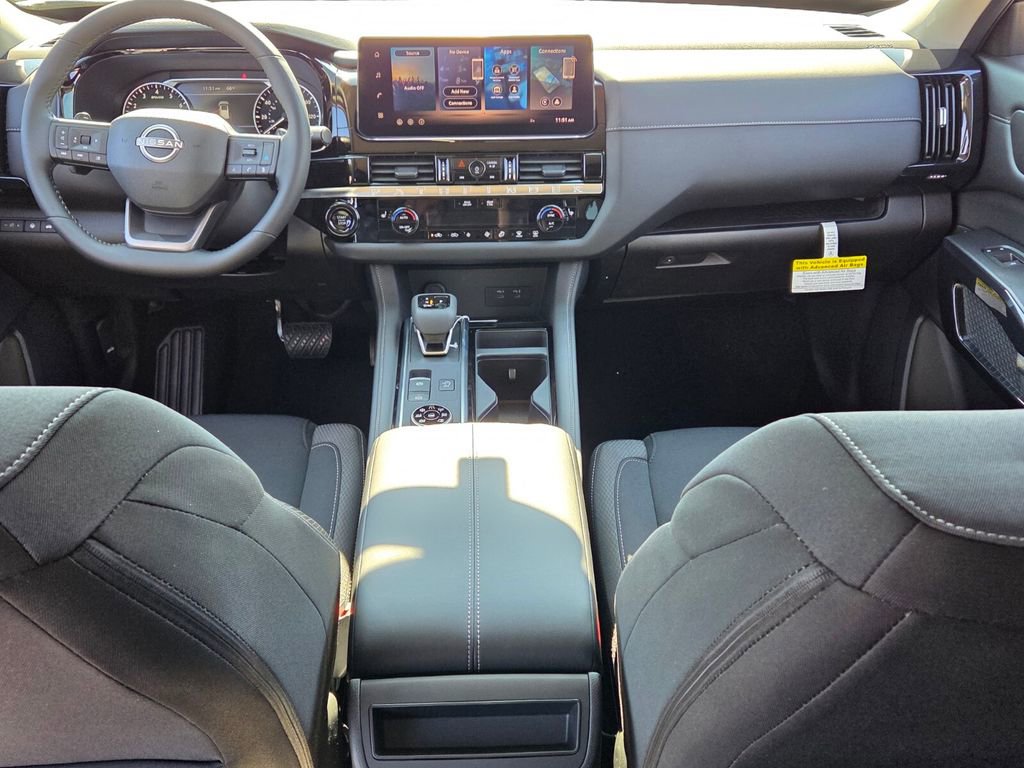 New 2026 Nissan Pathfinder SV image 6