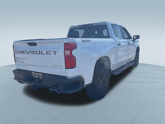 Used 2019 Chevrolet Silverado 1500 Custom Trail Boss w/ Custom Convenience Package image 8