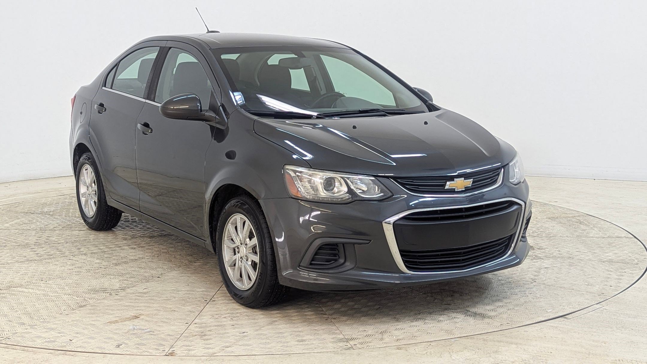 Used 2019 Chevrolet Sonic LT image 7