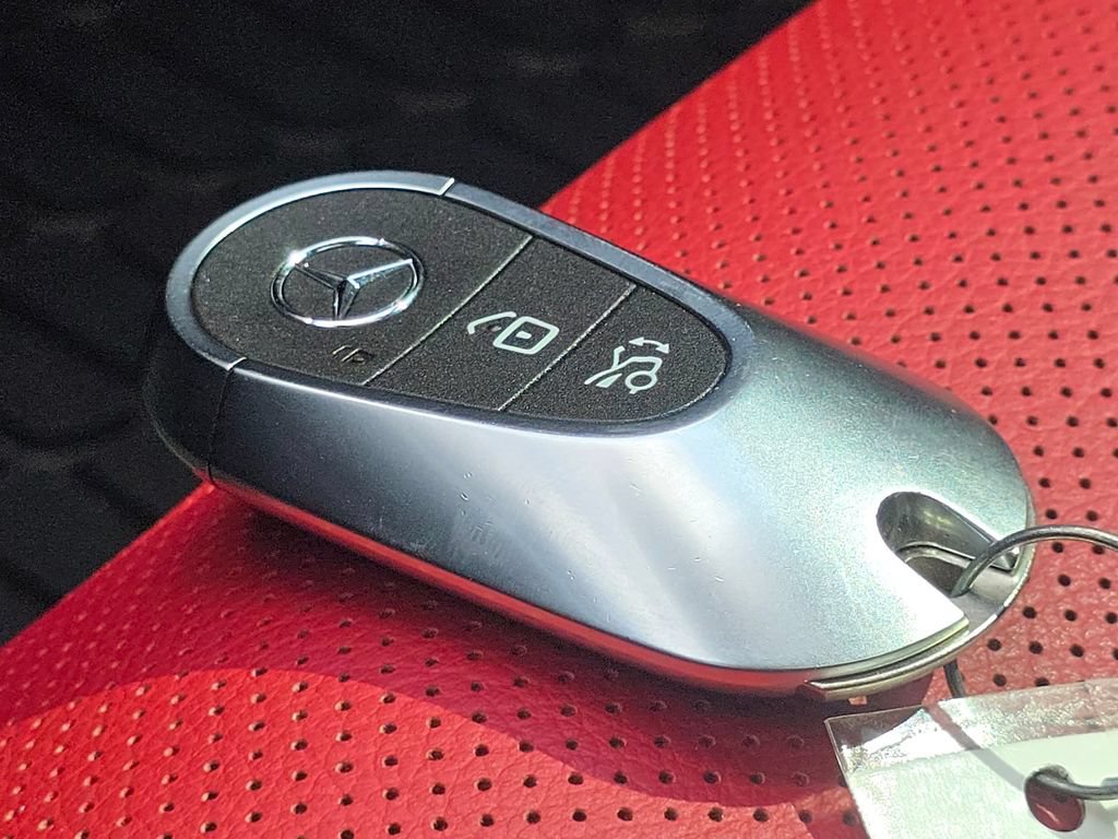Used 2024 Mercedes-Benz C 300 4MATIC Sedan image 37
