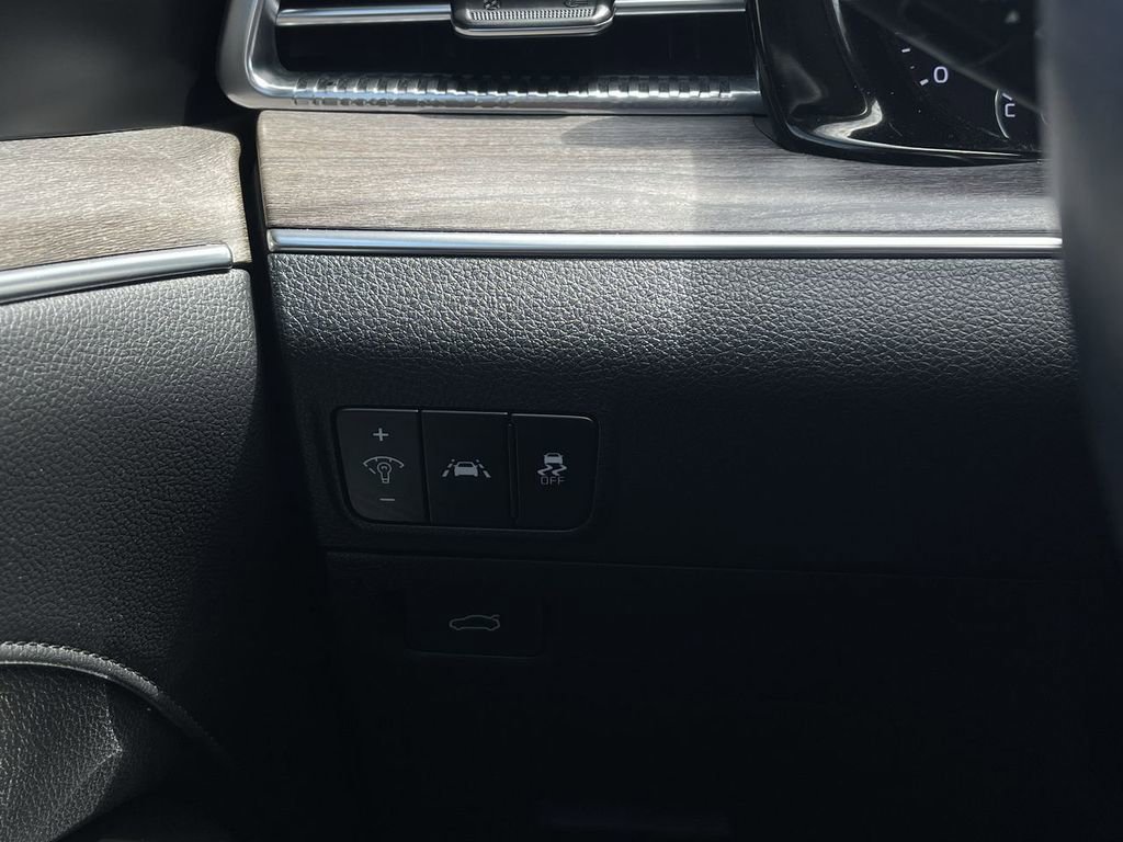 Used 2021 Kia K5 EX FWD image 17