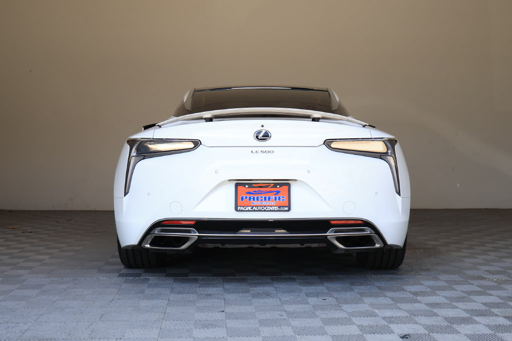 Used 2018 Lexus LC 500 Coupe w/ Performance Package RWD image 13
