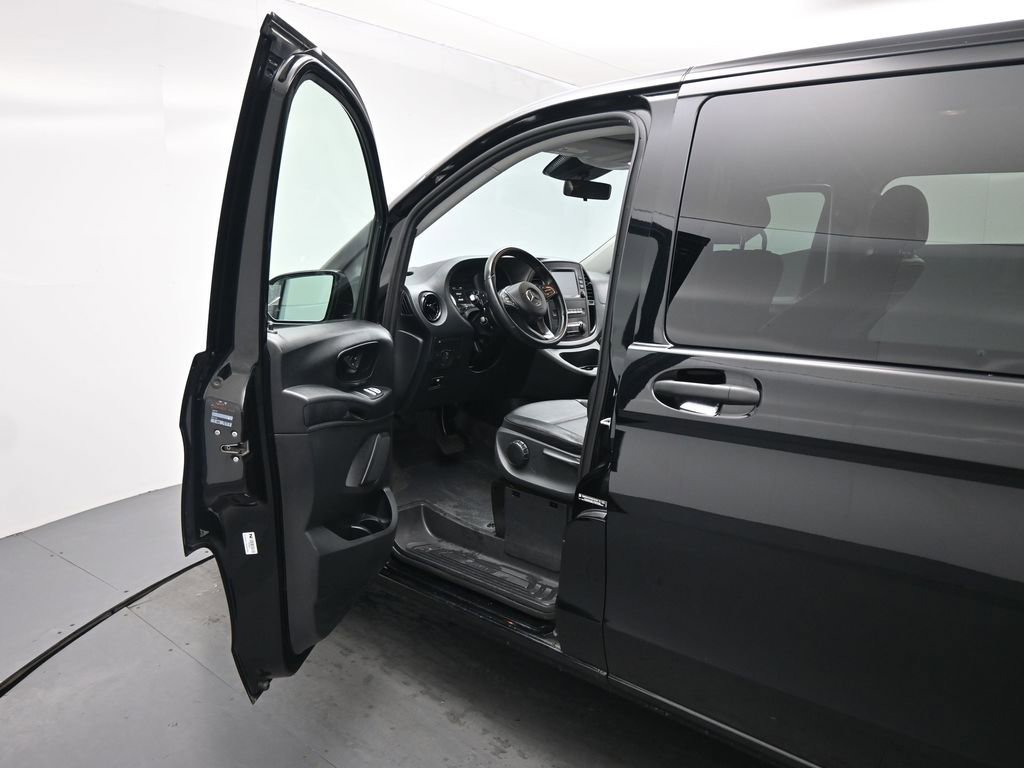 Used 2023 Mercedes-Benz Metris Passenger image 8