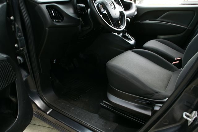 Used 2021 RAM ProMaster City Tradesman SLT image 13