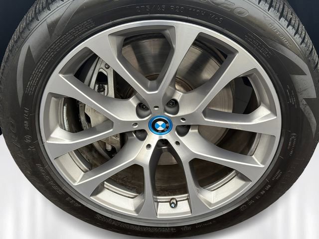 Used 2024 BMW X5 xDrive50e w/ Executive Package AWD/4WD image 12