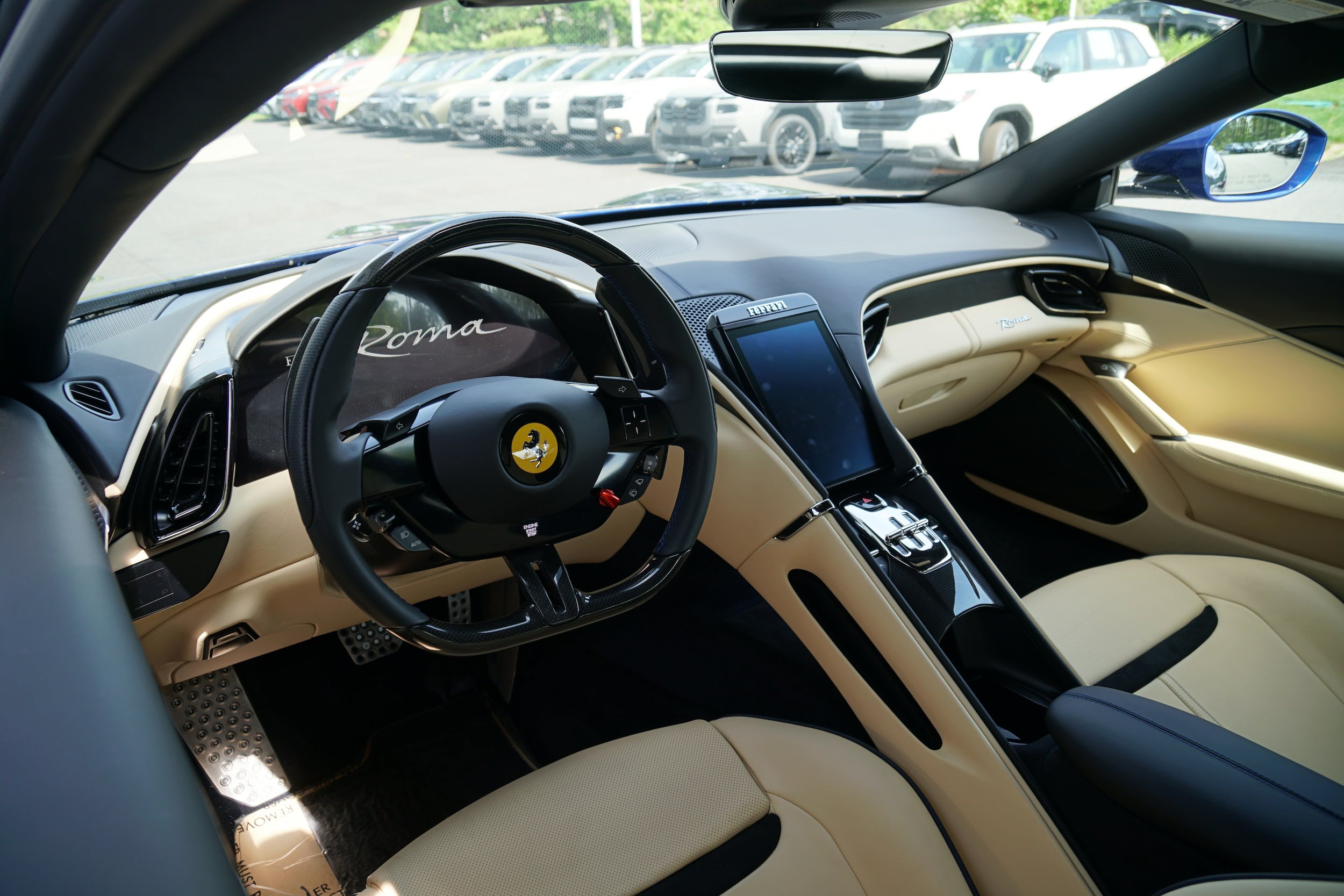 Used 2022 Ferrari Roma RWD image 16