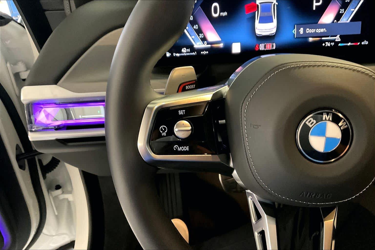 Certified 2025 BMW 740i RWD image 21