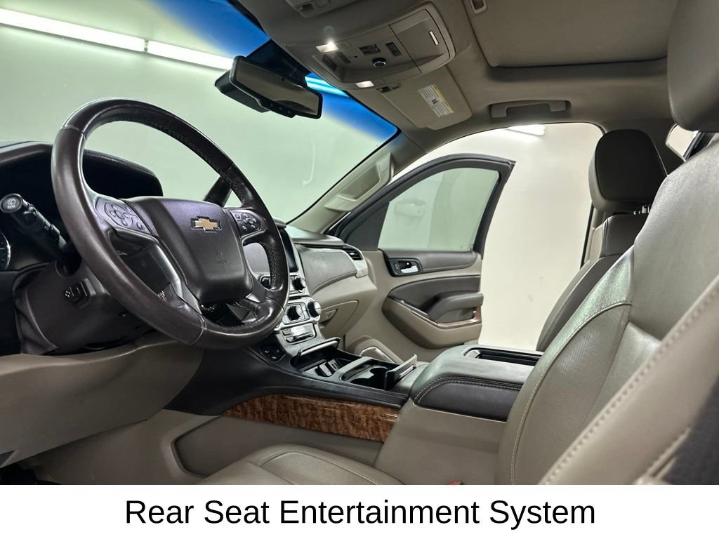 Used 2017 Chevrolet Suburban Premier AWD/4WD image 38