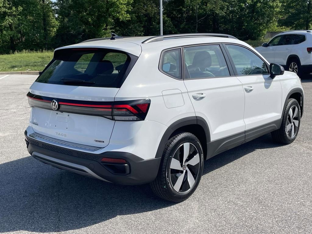 Used 2025 Volkswagen Taos S AWD/4WD image 6