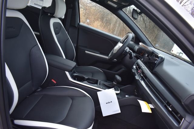 New 2026 Kia K4 GT-Line image 14
