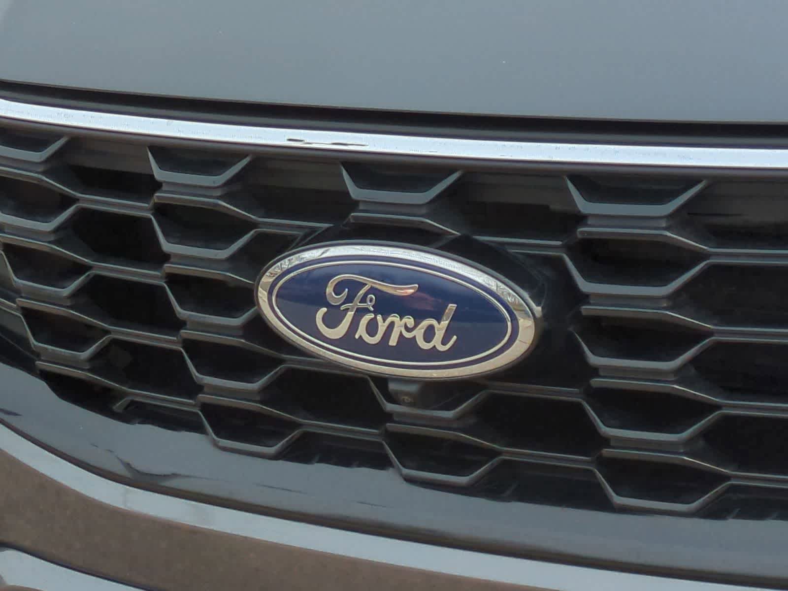 Used 2024 Ford Escape ST-Line Select w/ Tech Pack #2 image 12