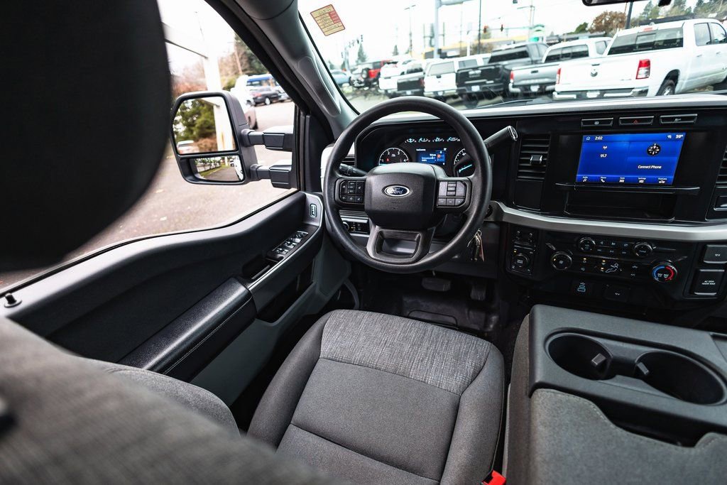 Used 2024 Ford F350 XLT image 24