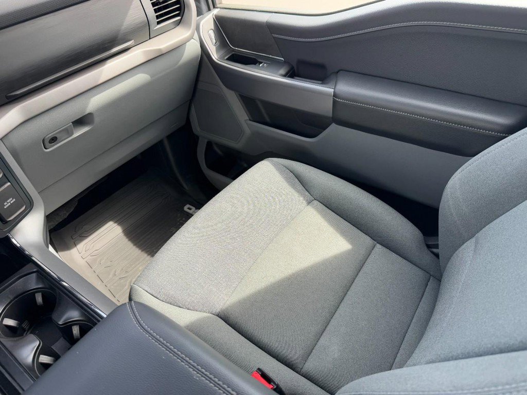 Used 2025 Ford F150 XLT w/ Equipment Group 302A MID image 18