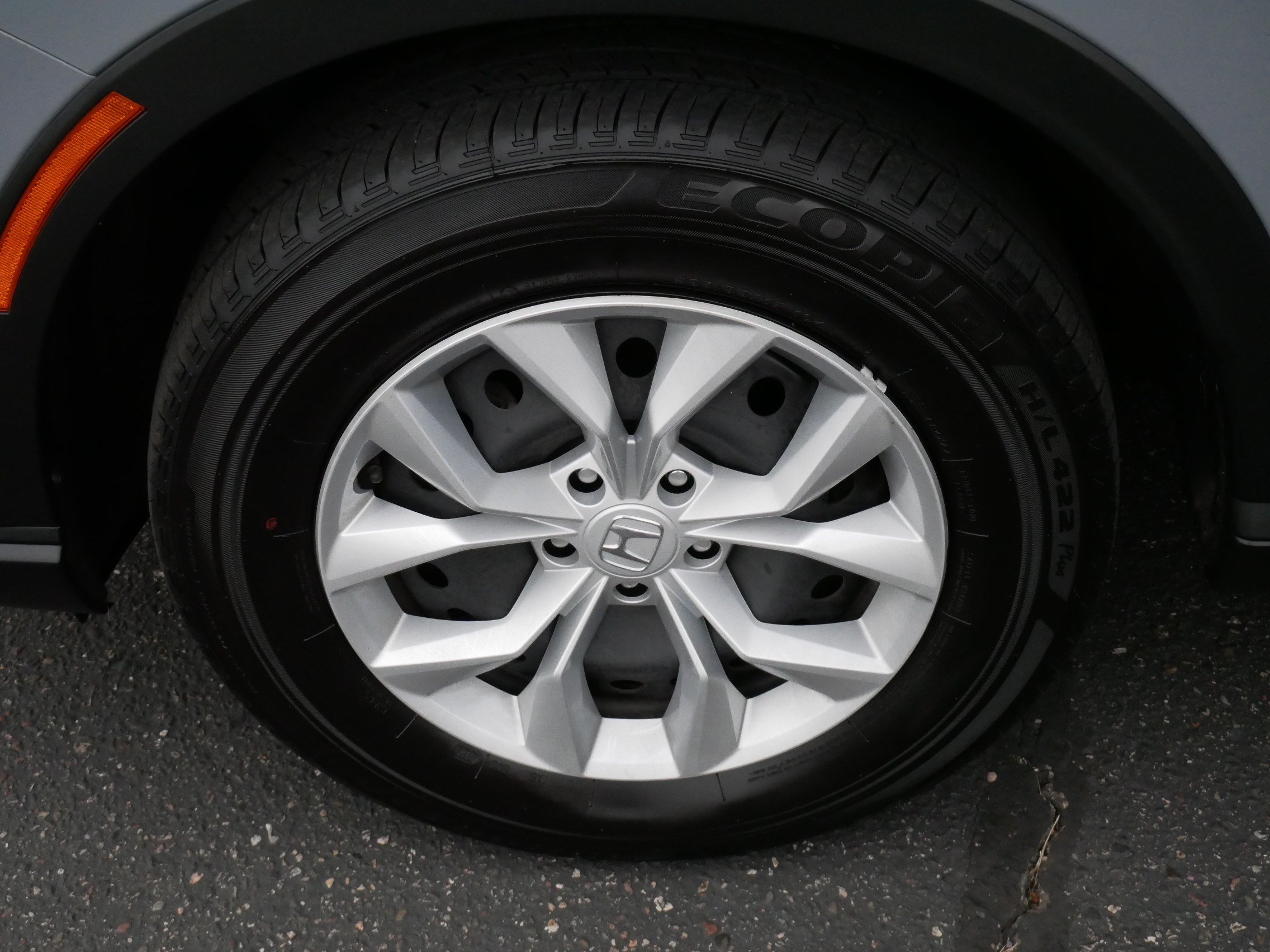 Used 2024 Honda CR-V LX image 15