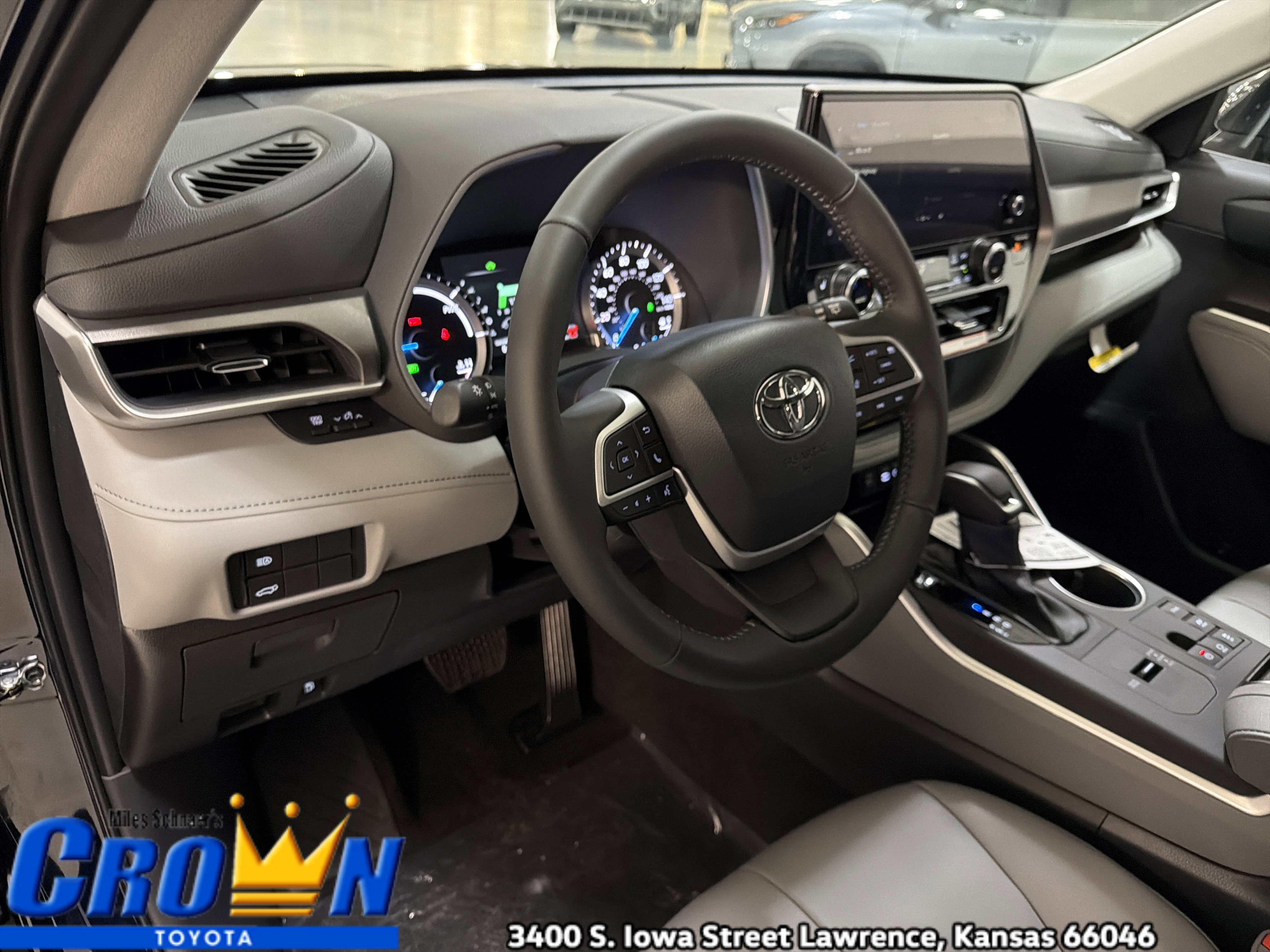 New 2026 Toyota Highlander XLE AWD/4WD image 15