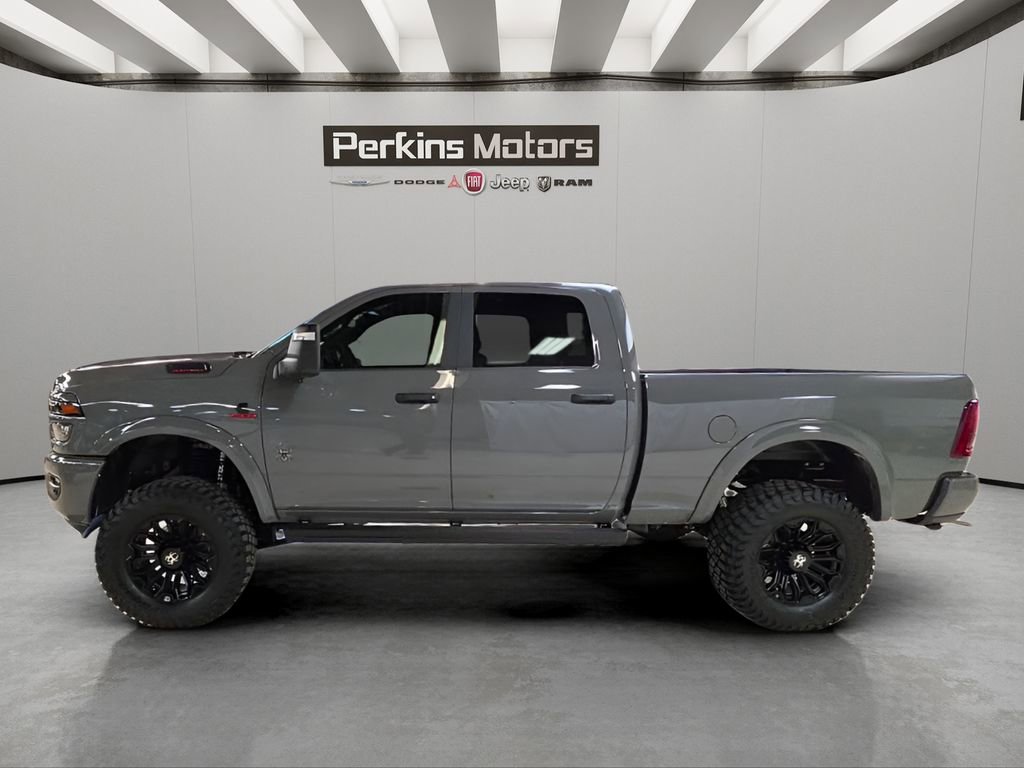 New 2026 RAM 2500 Big Horn AWD/4WD image 8
