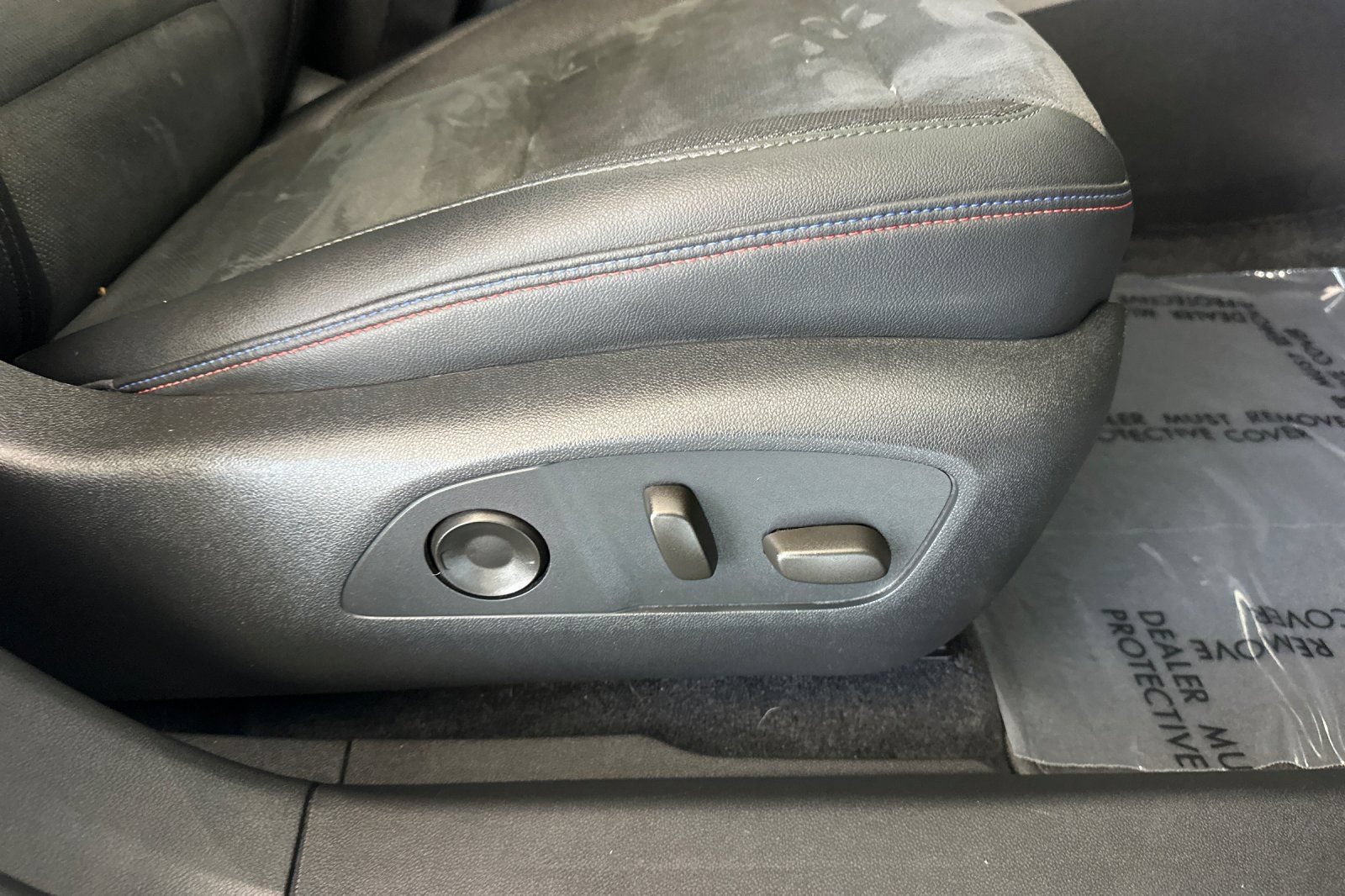 Used 2024 Chevrolet Blazer EV RS AWD/4WD image 23
