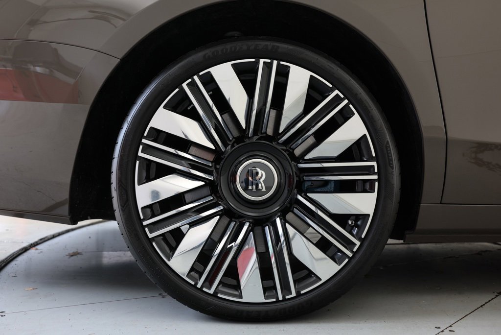 New 2025 Rolls-Royce Ghost image 43