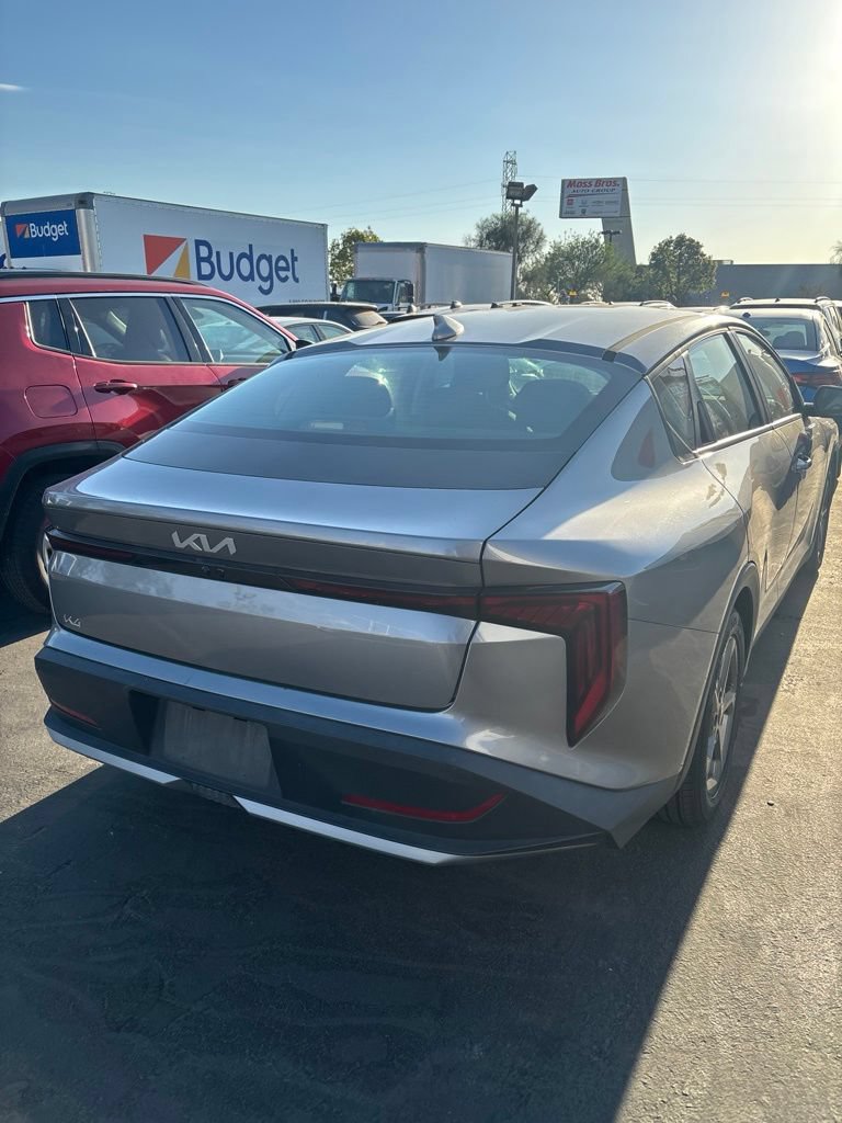 Used 2025 Kia K4 FWD image 4