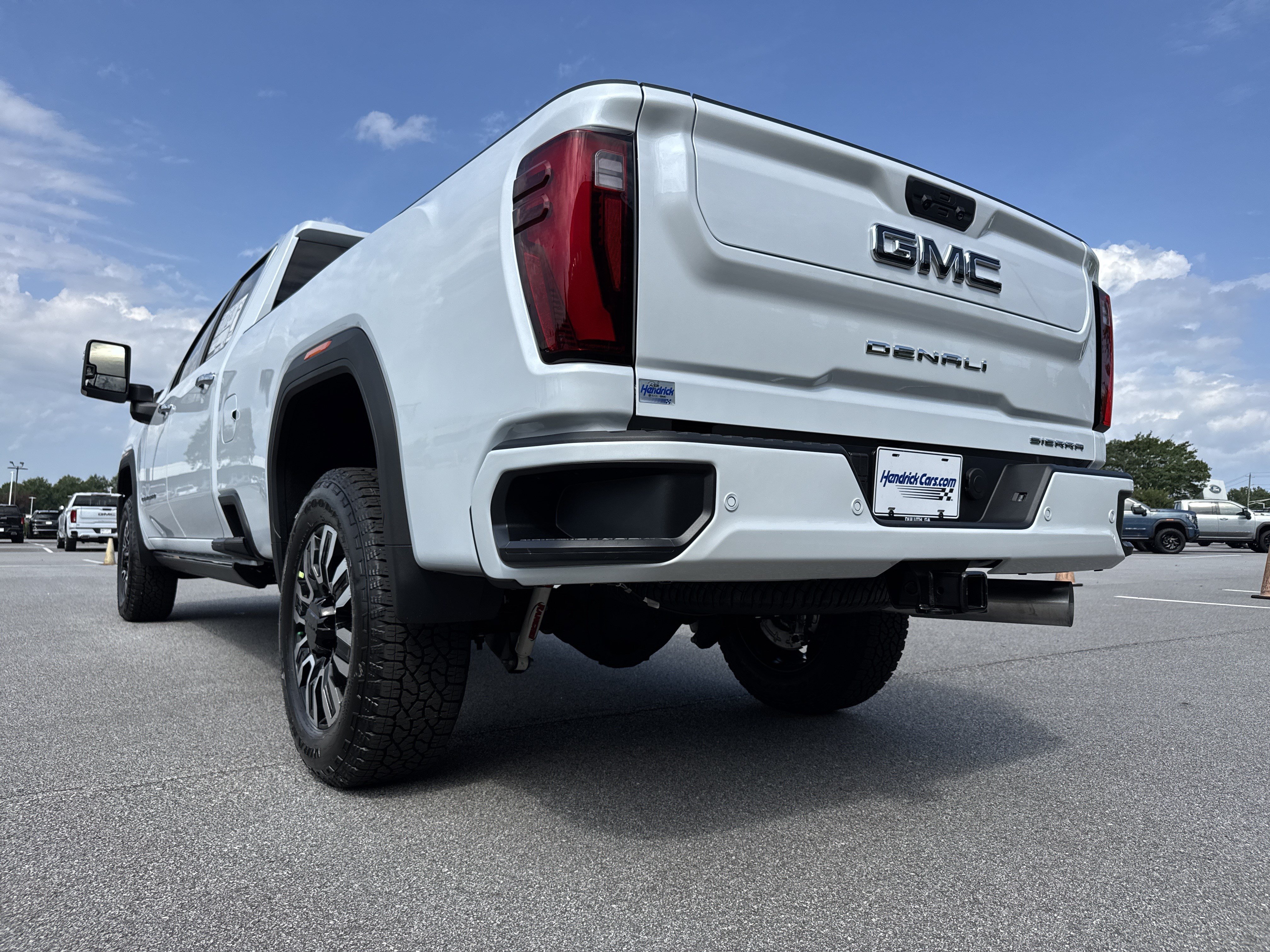 New 2026 GMC Sierra 3500 Denali Ultimate AWD/4WD image 8