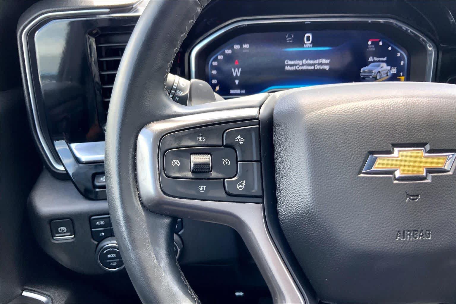 Certified 2023 Chevrolet Silverado 1500 High Country w/ High Country Premium Package AWD/4WD image 24