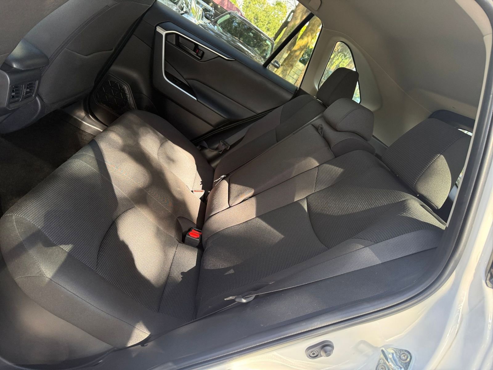 Used 2025 Toyota RAV4 LE image 20