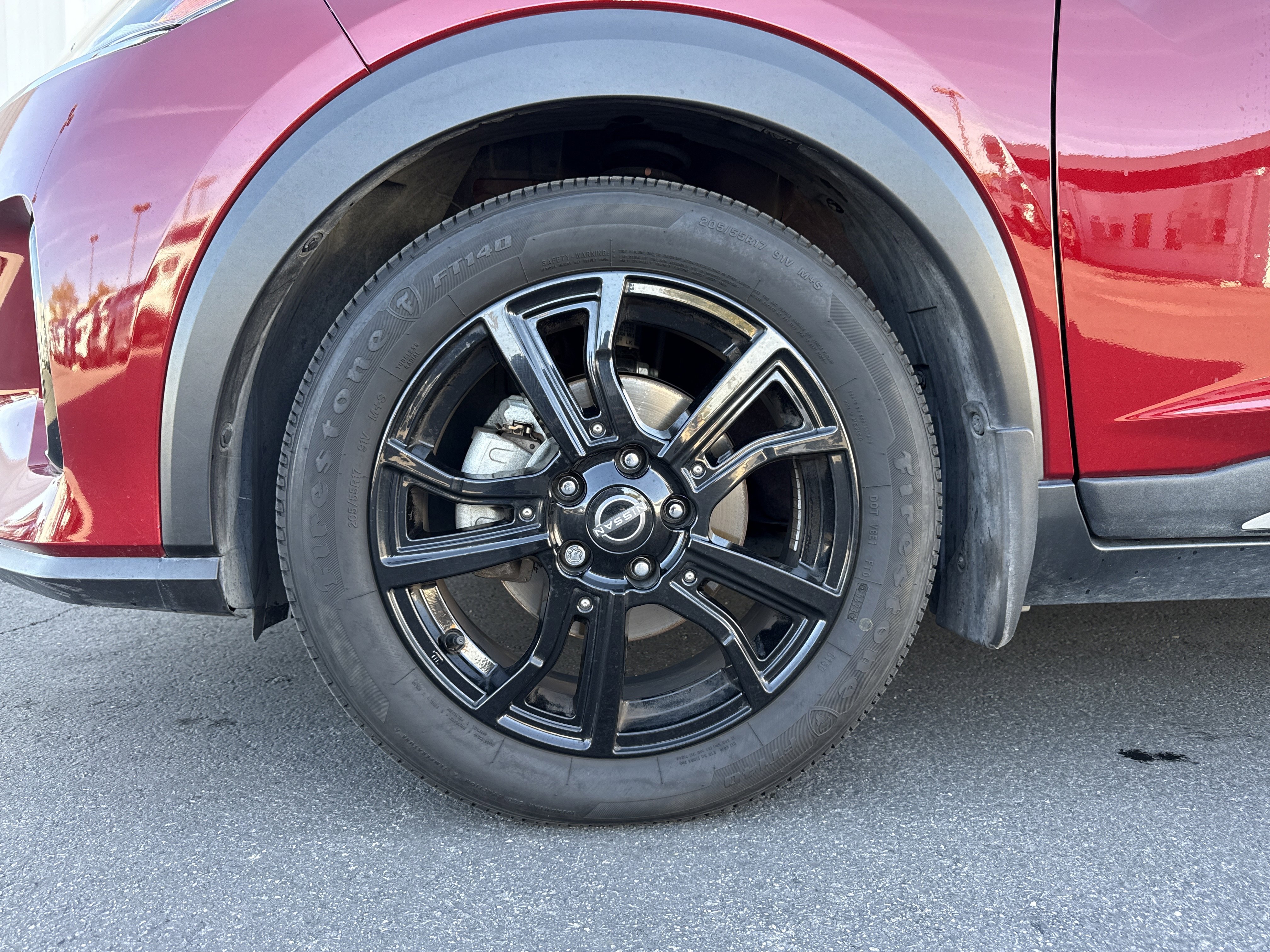 Used 2023 Nissan Kicks SR w/ SR Premium Package image 5