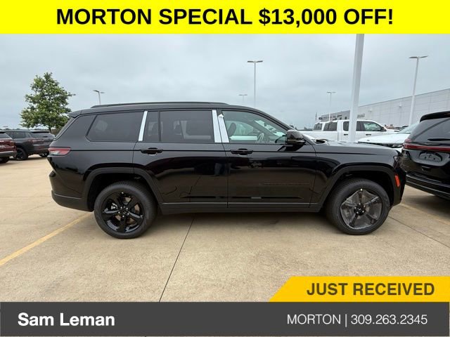 New 2025 Jeep Grand Cherokee L Limited w/ Black Appearance Package image 4