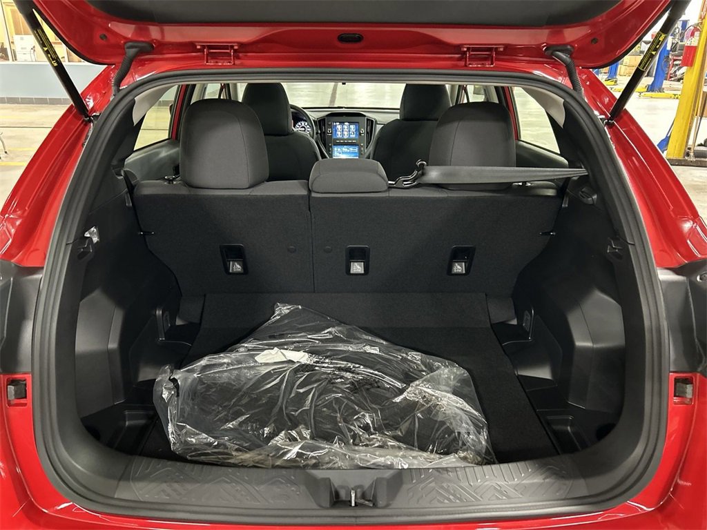 Certified 2025 Subaru Impreza 2.0i image 26