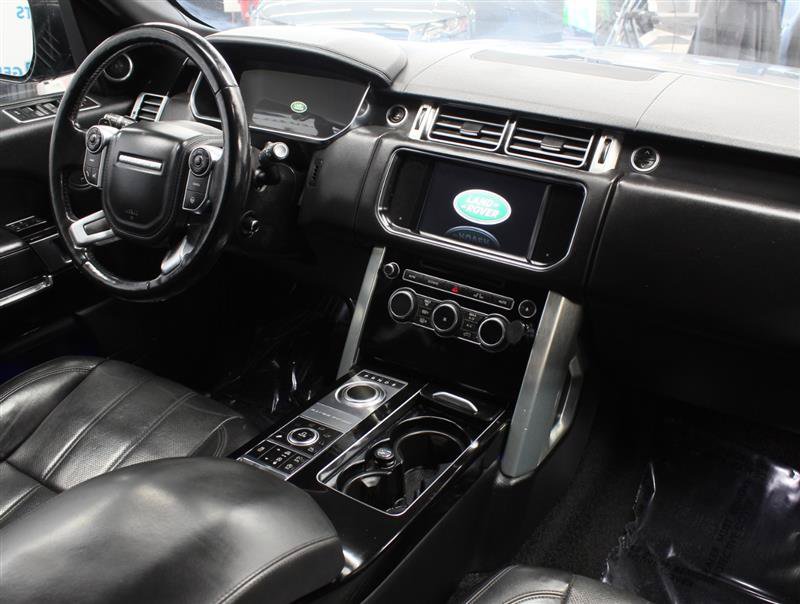 Used 2015 Land Rover Range Rover HSE AWD/4WD image 10