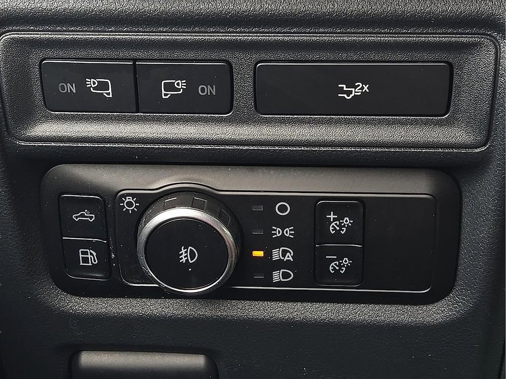 Used 2023 Ford F150 XLT w/ Equipment Group 302A High AWD/4WD image 17