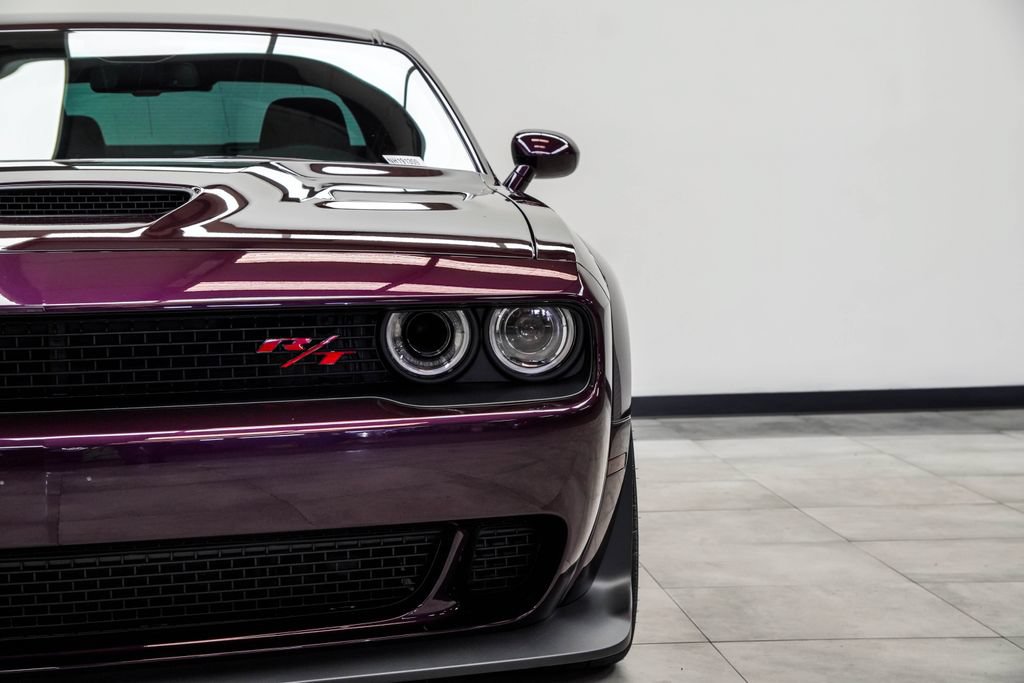 Used 2022 Dodge Challenger R/T Scat Pack RWD image 4