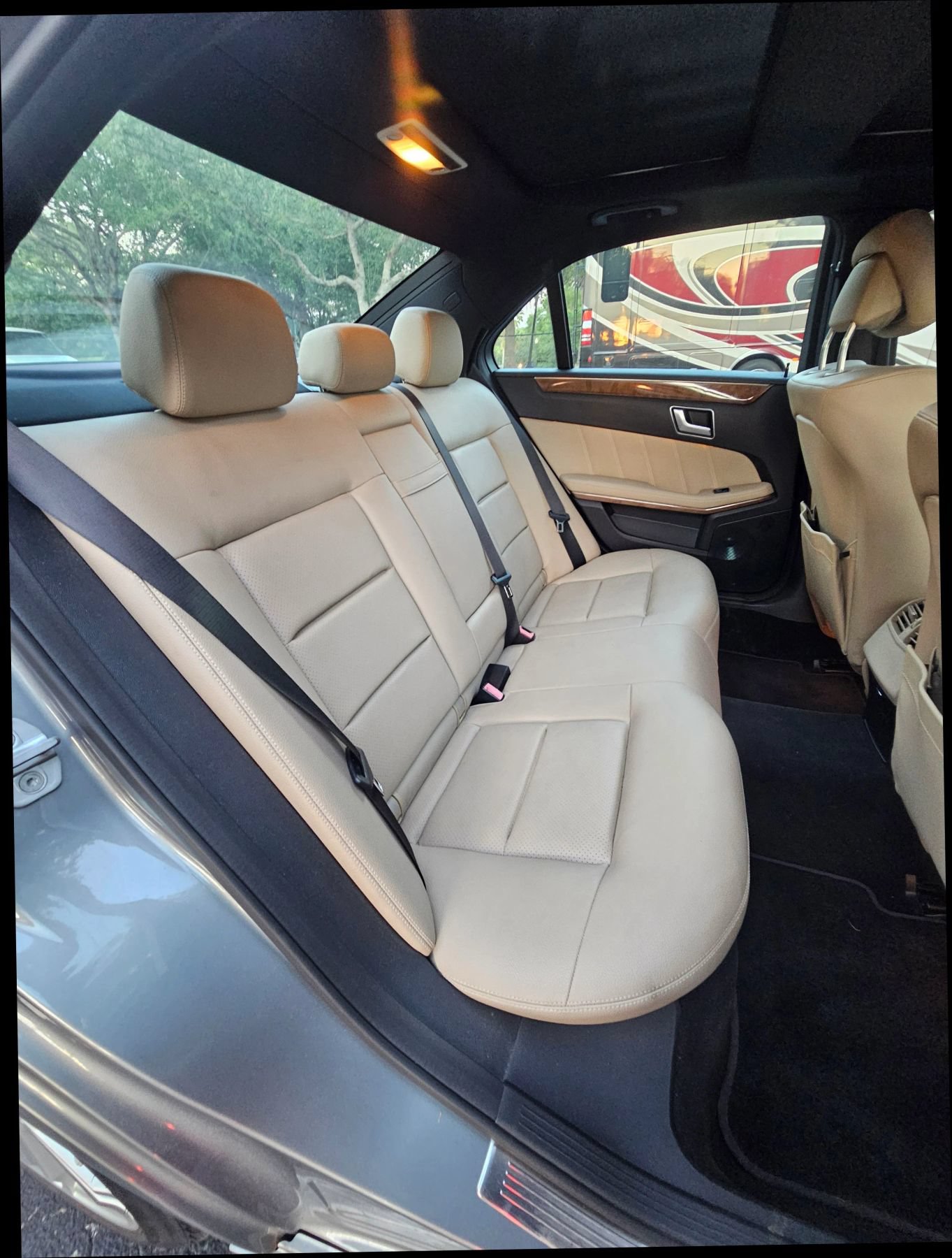 Used 2012 Mercedes-Benz E 350 Sedan image 19