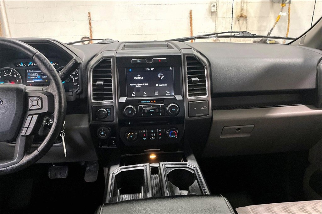 Used 2016 Ford F150 XLT w/ Equipment Group 302A Luxury image 10