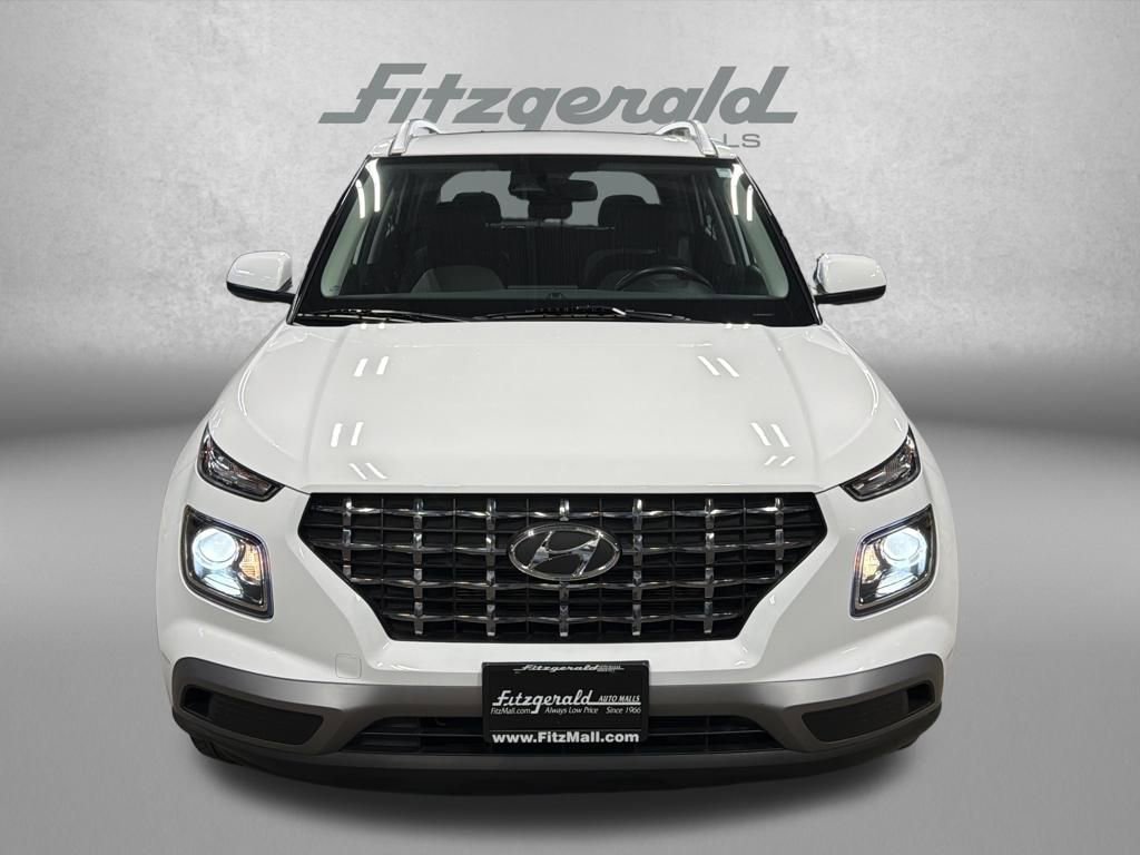 Used 2024 Hyundai Venue SEL image 5