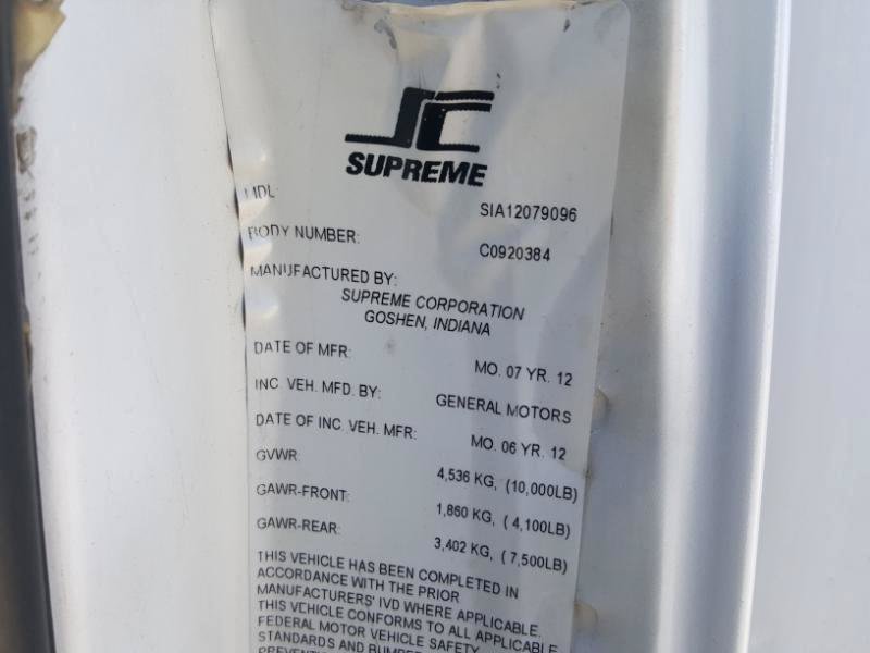 Used 2012 Chevrolet Express 3500 RWD image 24