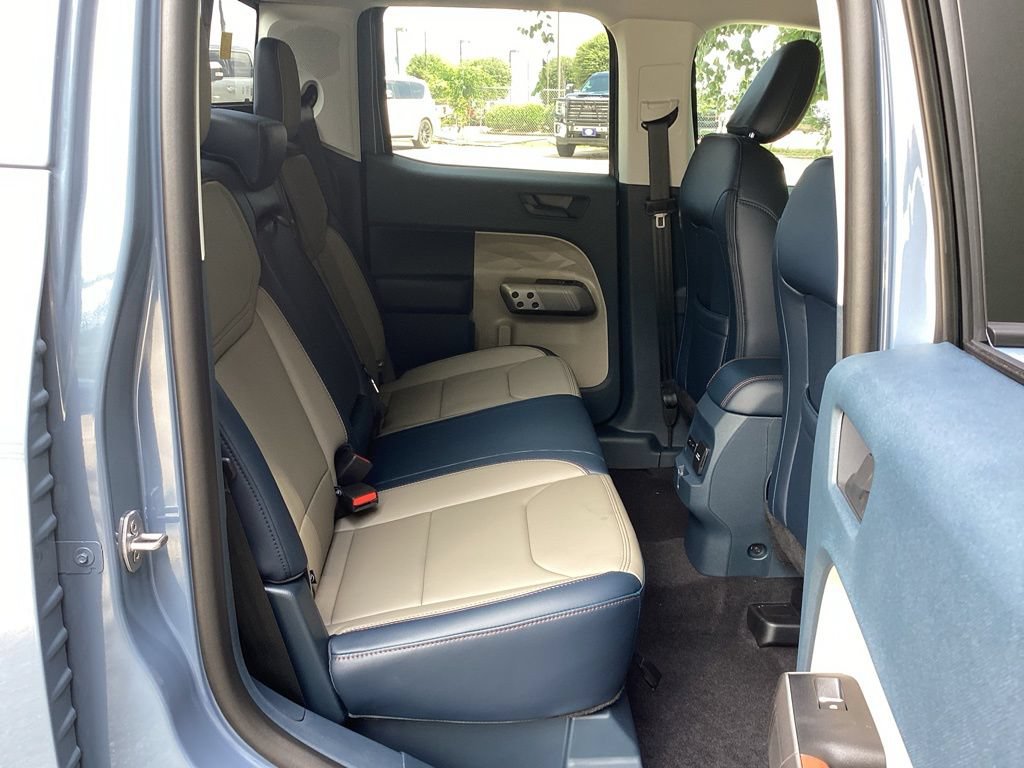 New 2026 Ford Maverick Lariat w/ 4K Tow Package AWD/4WD image 39
