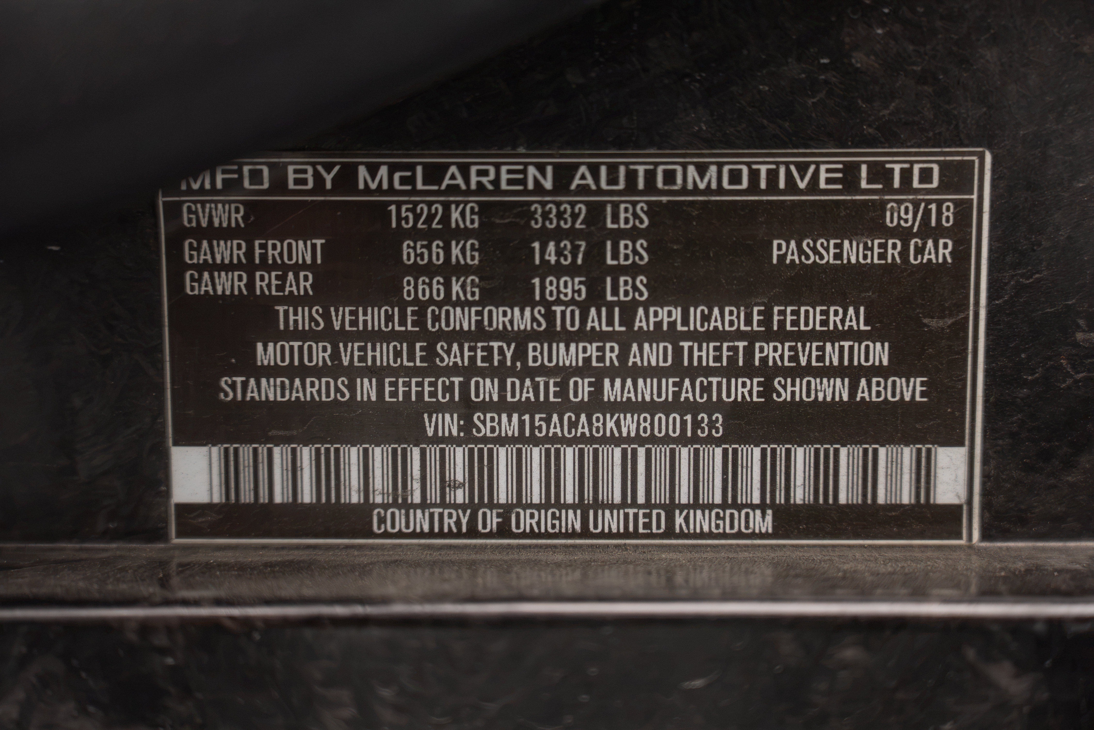 Used 2019 McLaren Senna RWD image 28